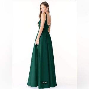 Azazie Neve dress in emerald green size 8 in stretch satin favric
